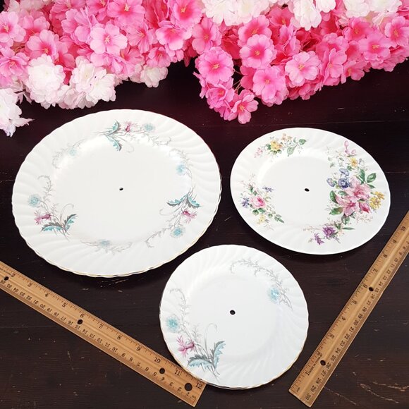 Handmade 3 Tier Bone China Cake Stand Floral Dessert Serving Tray - Picture 8 of 9